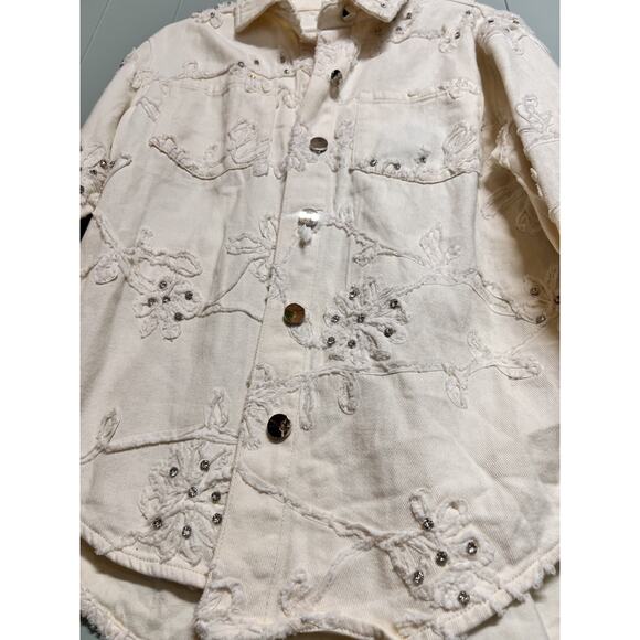 Monaliza Women’s Gold Blouse Top Size M Short Sleeve Casual Lightweight - Picture 3 of 6